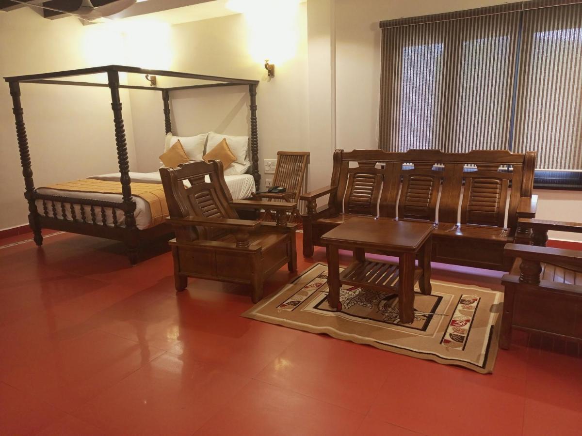 Mount Retreat Resorts - Maduraj Zewnętrze zdjęcie