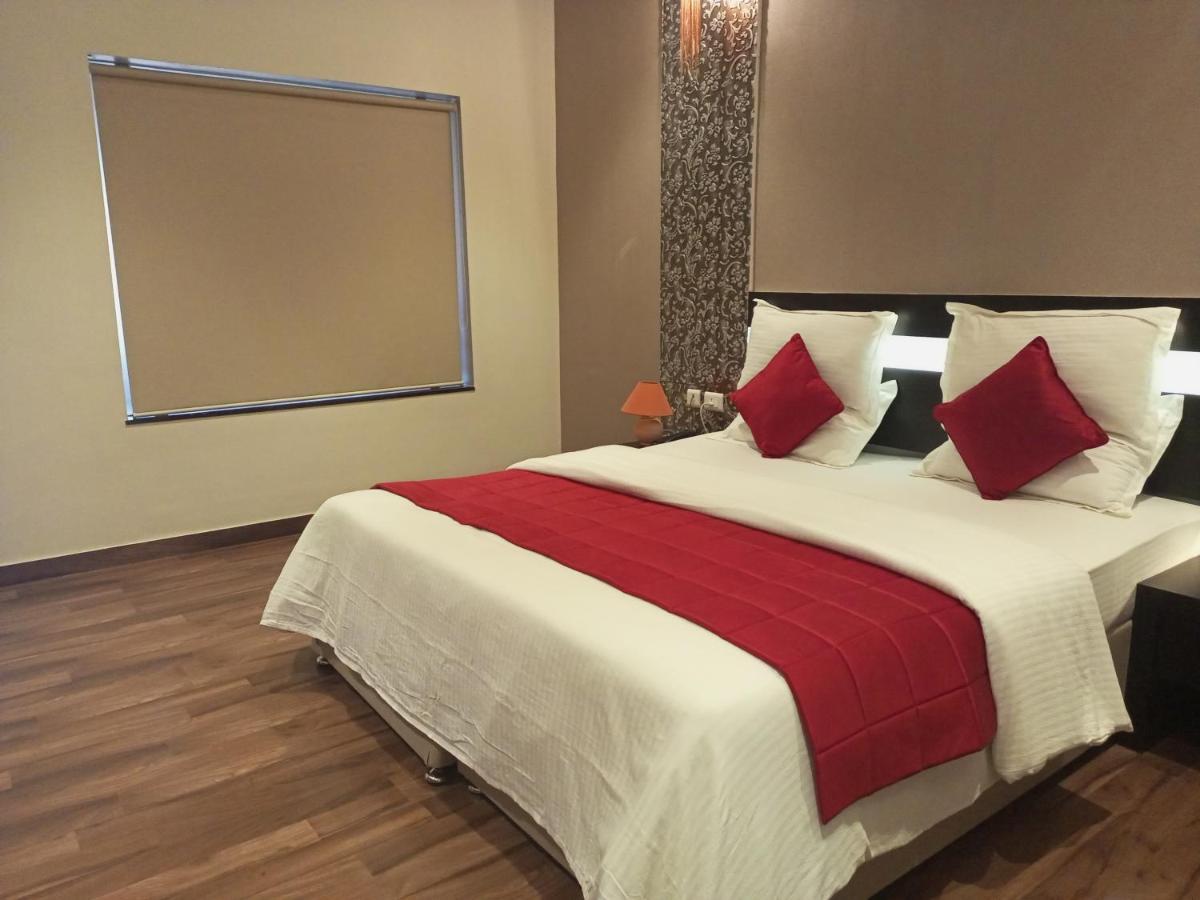 Mount Retreat Resorts - Maduraj Zewnętrze zdjęcie