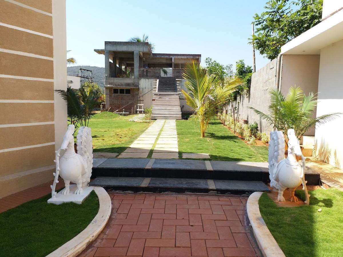 Mount Retreat Resorts - Maduraj Zewnętrze zdjęcie